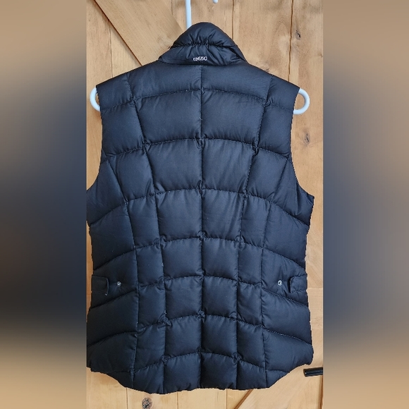 EDDIE BAUER Down Vest, size Medium - Picture 3 of 10